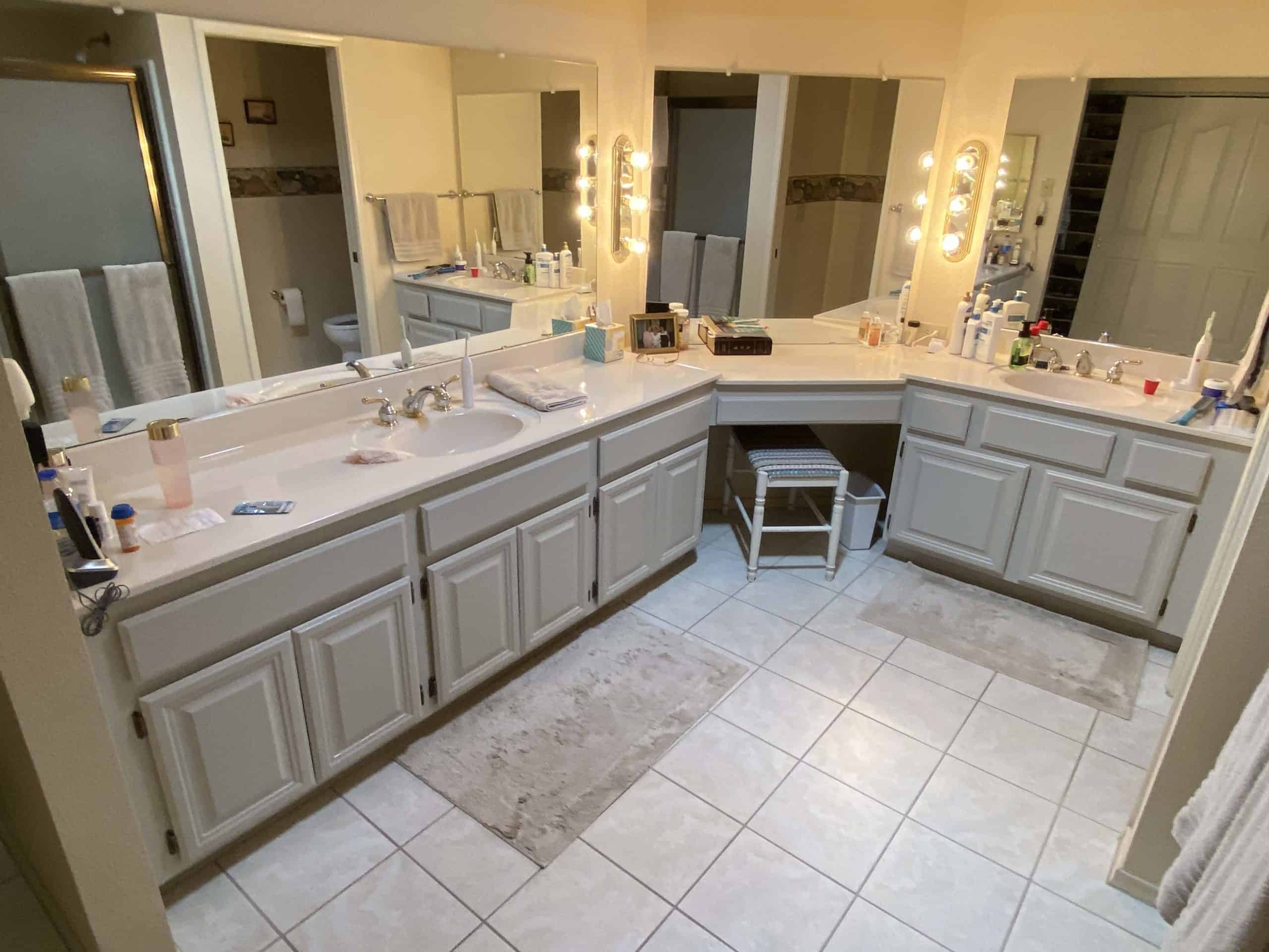 light colored bathroom vanity cabinets