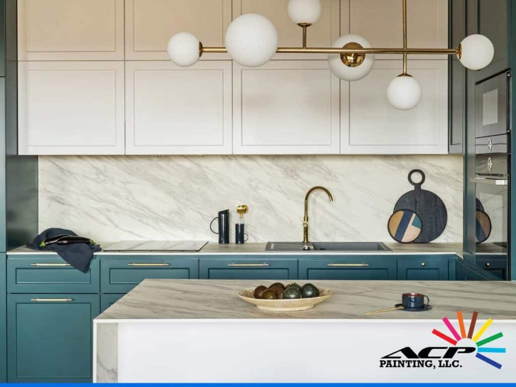 Modern Cabinets Showcasing Two-Tone Kitchen Trend.